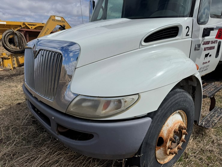 2007-international-durastar-4200-image-9