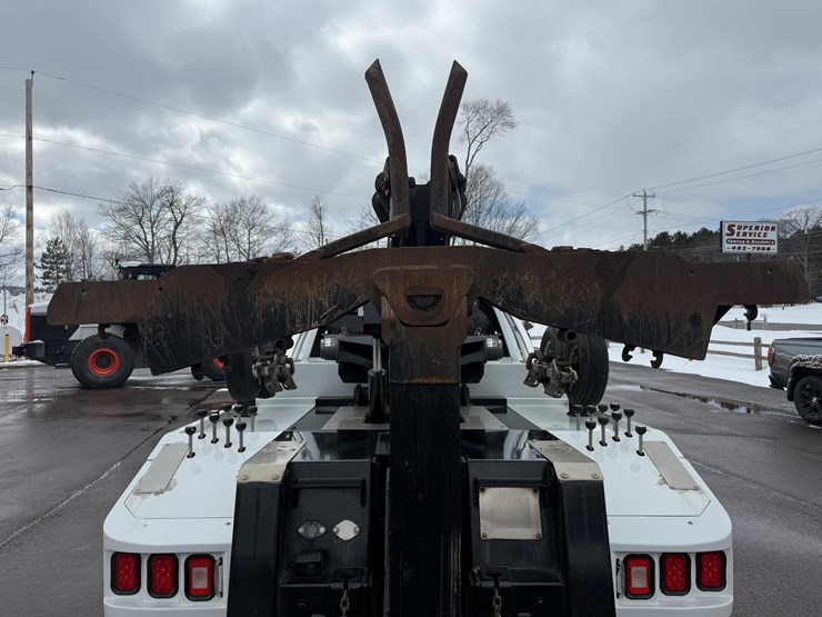 2018-ford-f550-image-26