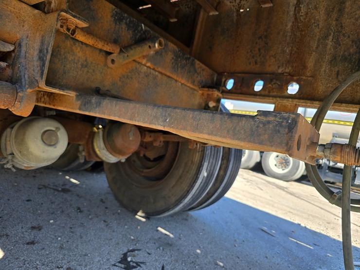 1986-utility-flatbed-image-63