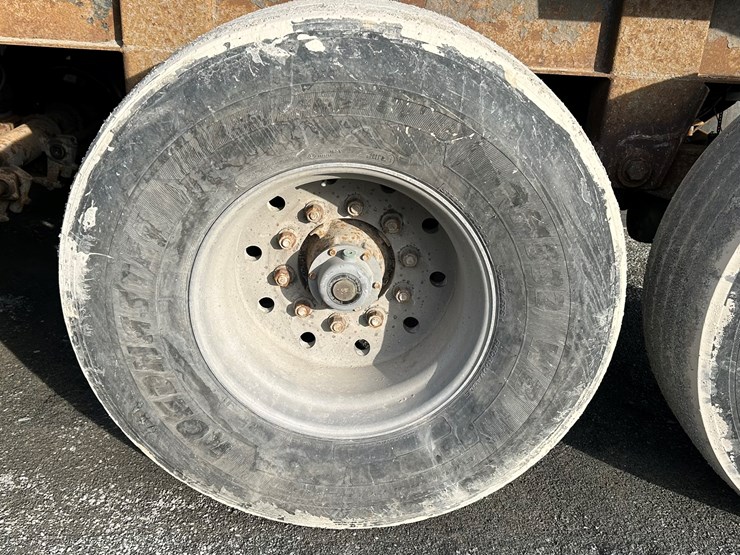 1995-axle-end-dump-image-47