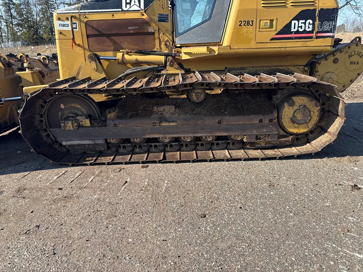 caterpillar-d5g-lgp-image-43