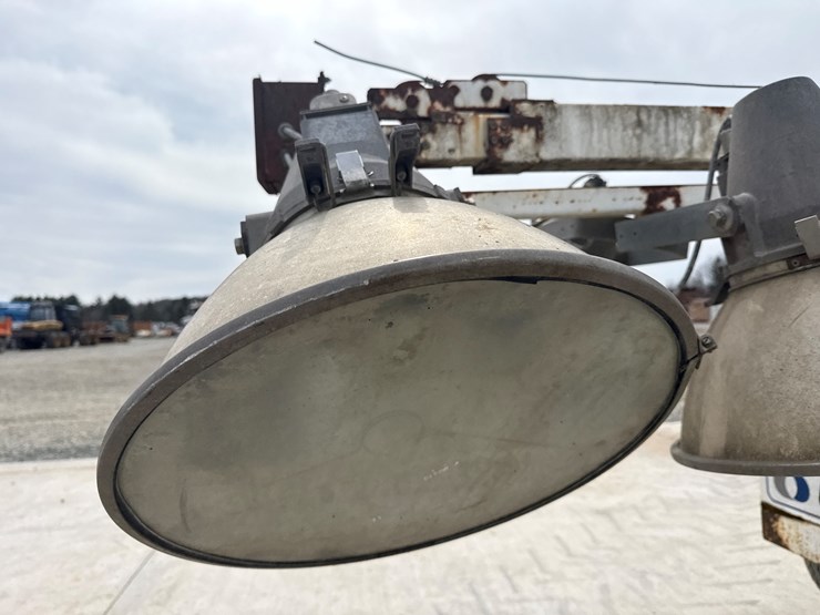 massey-ferguson-8-image-17