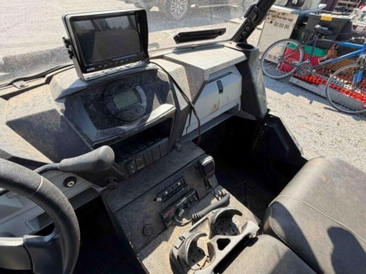 2019-tracker-800sx-le-crew-utv-image-9