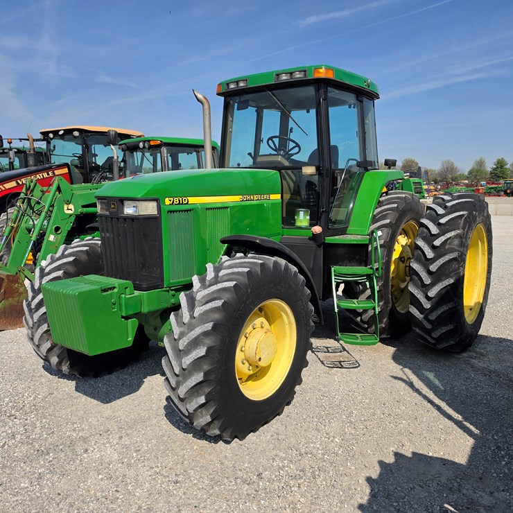 1997 JOHN DEERE 7810