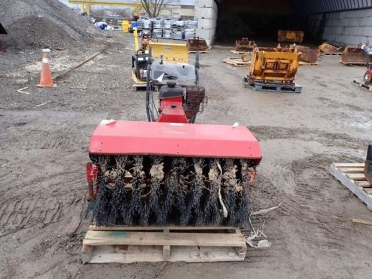 toro-power-broom-36-in.-walk-behind-rotary-broom-3-image-2