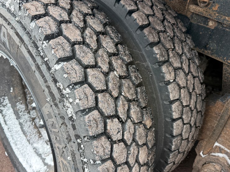 #1056-•-1989-mack-quad-axle-dump-truck-image-72