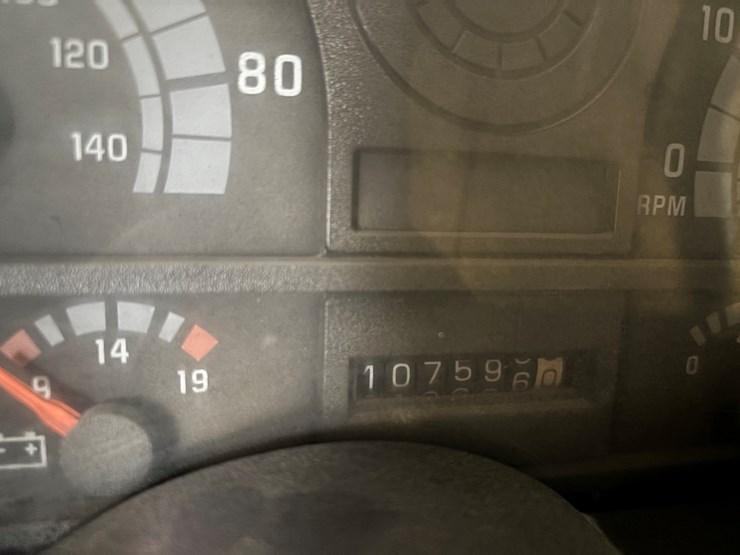 1995-gmc-topkick-image-38