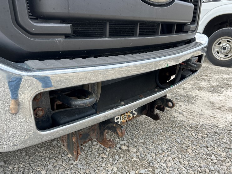 2011-ford-f350-image-12