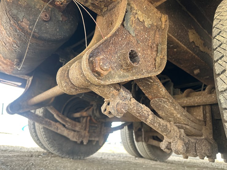 2008-massey-ferguson-8-image-25