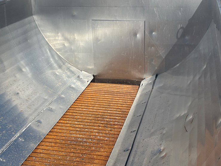 2006-international-7600-image-78