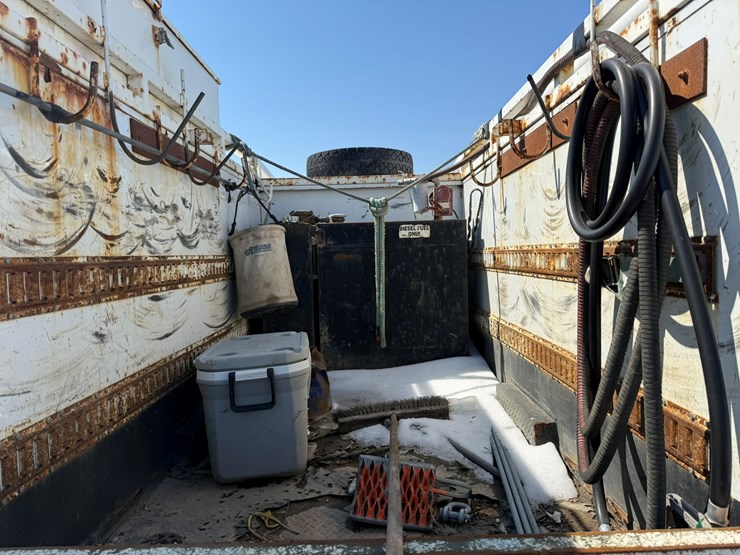 #1063-•-2014-ram-5500-heavy-duty-service-truck-image-13