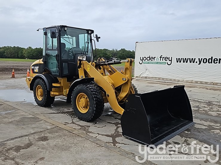 2014-caterpillar-907h2-image-6