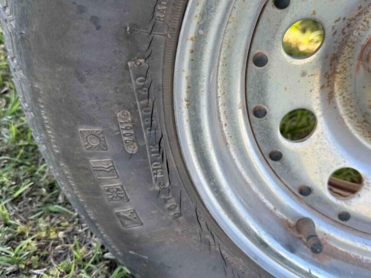 newman-citation-16’-boat-image-26