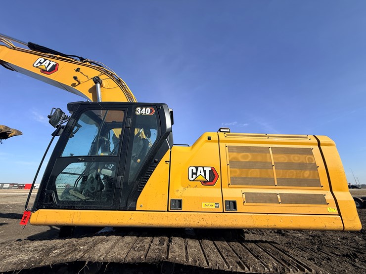 caterpillar-340-image-10