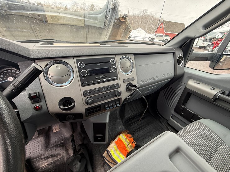 2018-ford-f650-image-57