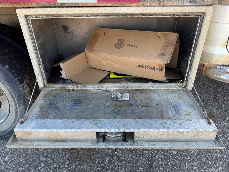 #2047-•-2012-ram-5500-heavy-duty-4x4-service-truck-image-29