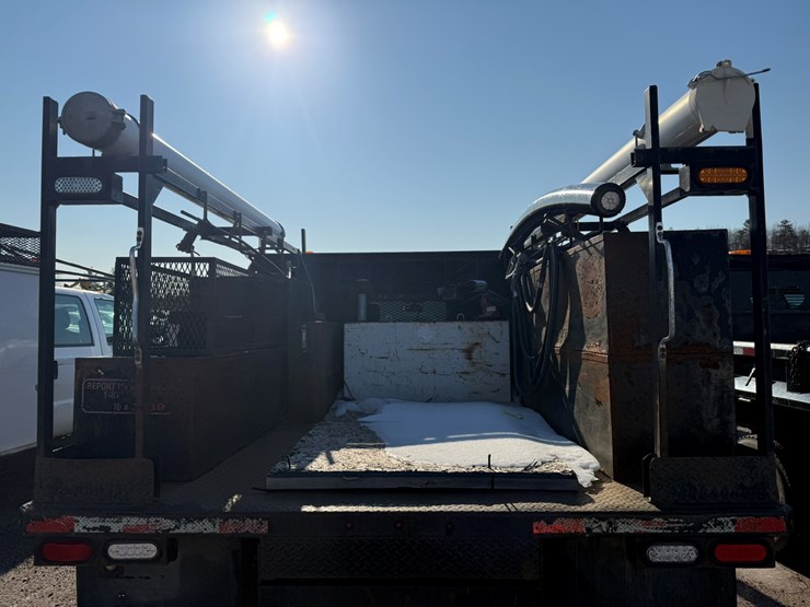 #2034-•-2012-ram-5500-heavy-duty-service-truck-image-22