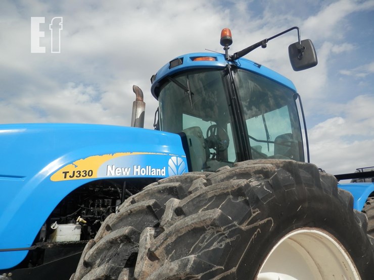 new-holland-tj330-image-4