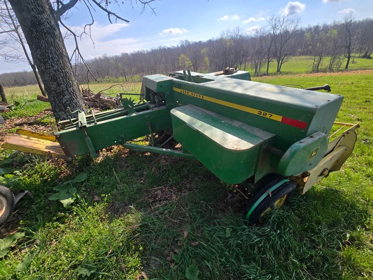 john-deere-327-image-8