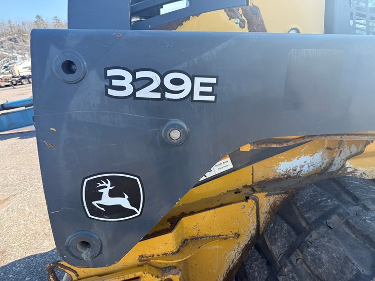 deere-329e-image-20