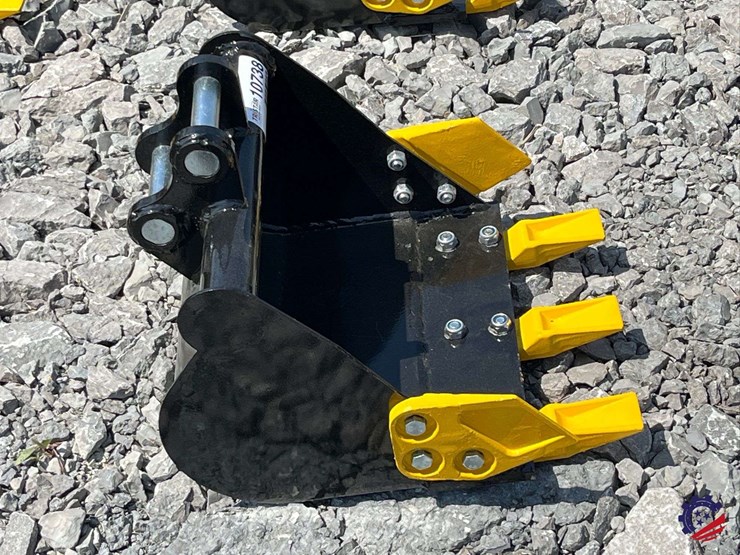 unused-2026-ce-16"-toothed-bucket-image-6