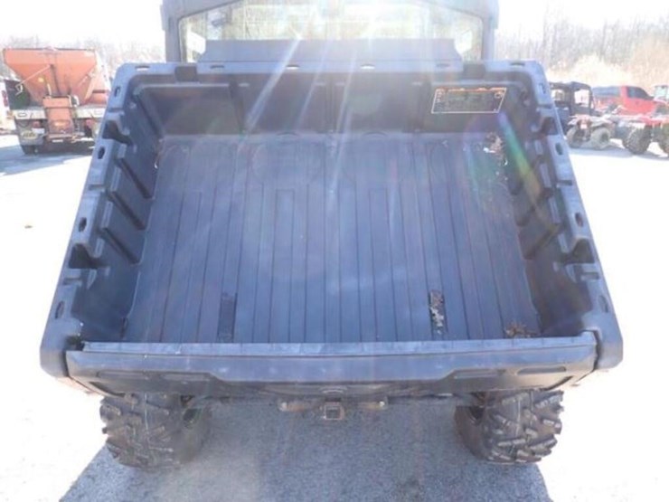 2021-can-am-defender-limited-hd10-4x4-side-by-side-image-39