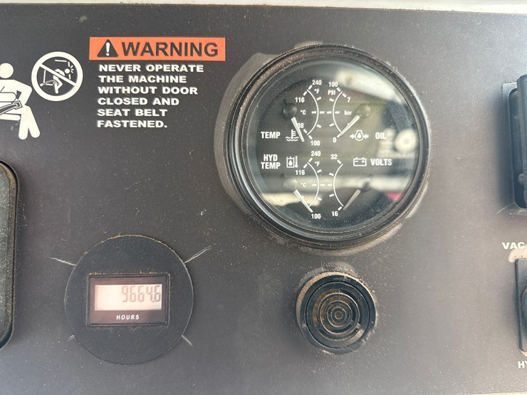 2007-timberpro-tf830-image-65