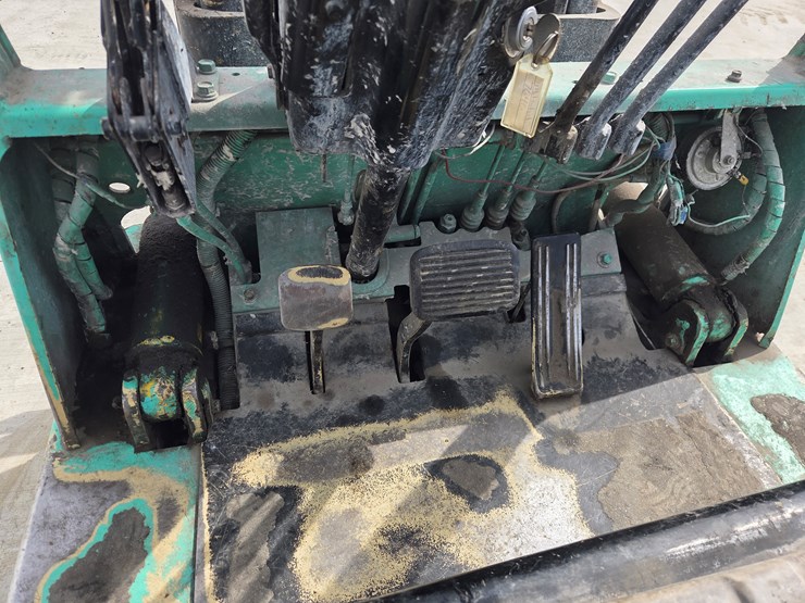 mitsubishi-fgc25-image-24