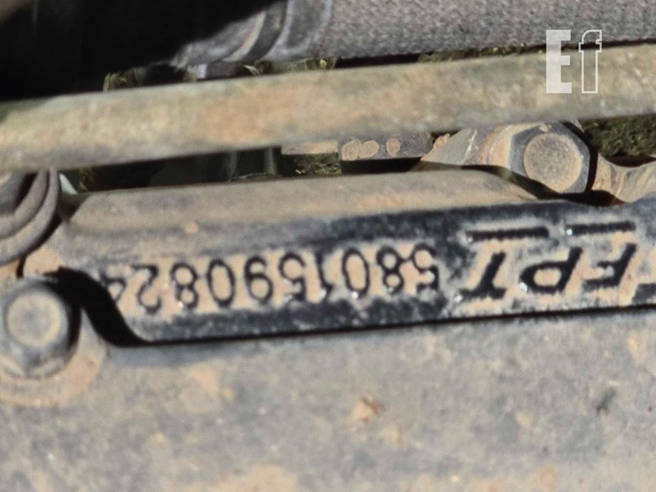 2017-case-ih-magnum-340-image-24