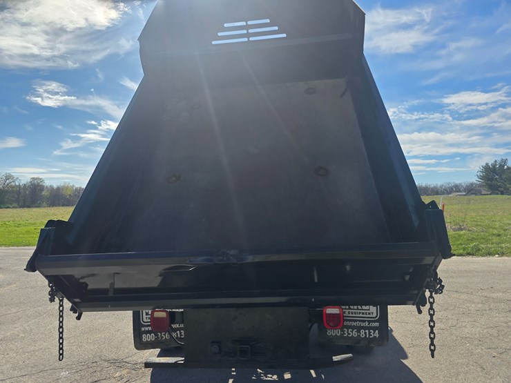 2019-chevrolet-silverado-3500-image-56