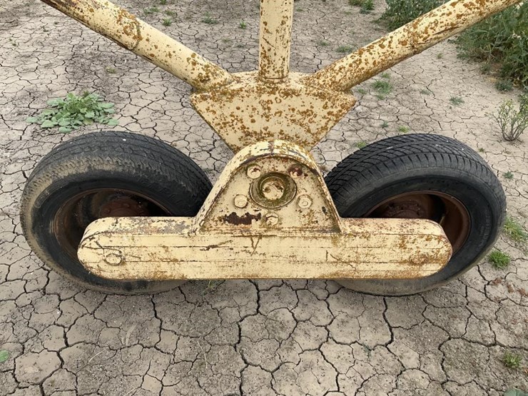 custom-21'x10'-straddle-buggy-image-11