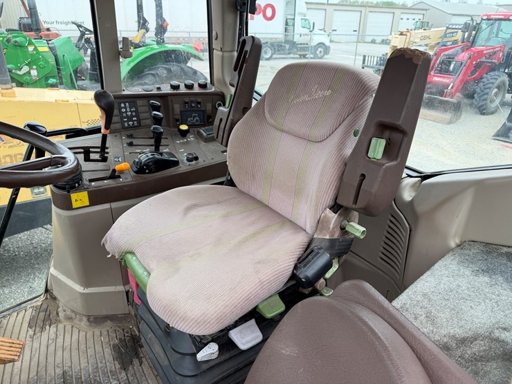 john-deere-6420-image-7