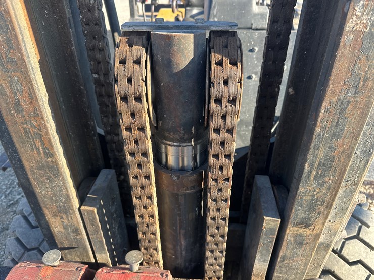 massey-ferguson-8-image-24