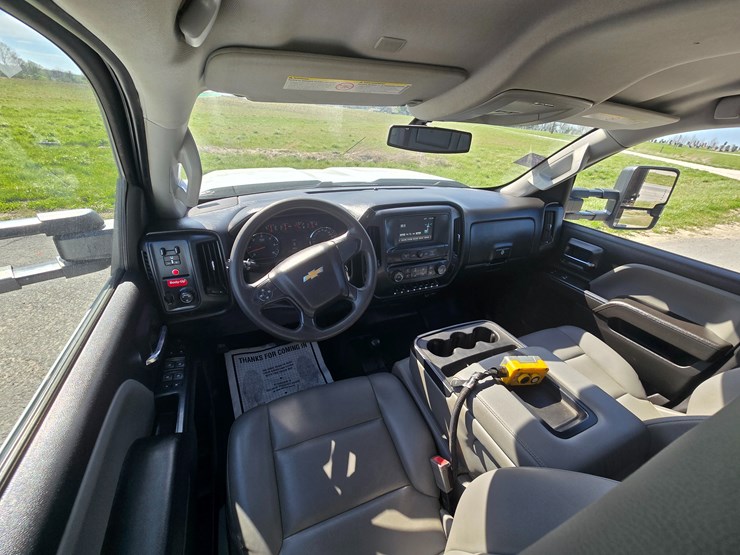 2019-chevrolet-silverado-3500-image-77