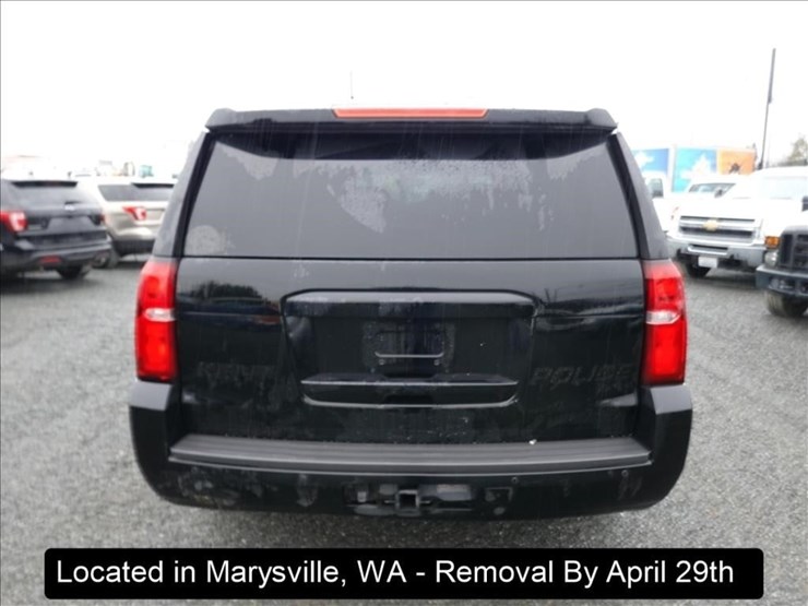 2016-chevrolet-tahoe-image-23