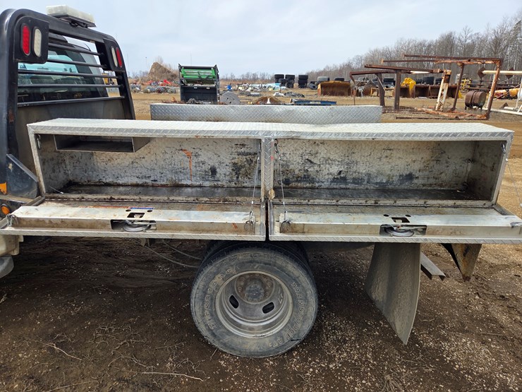 2017-ford-f350-image-22