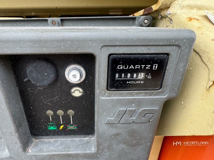 2007-jlg-3246es-image-8