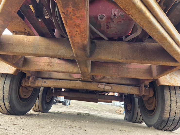 morbark-hurricane-2400xl-image-41