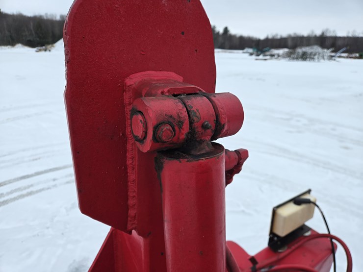 1994-massey-ferguson-8-image-46