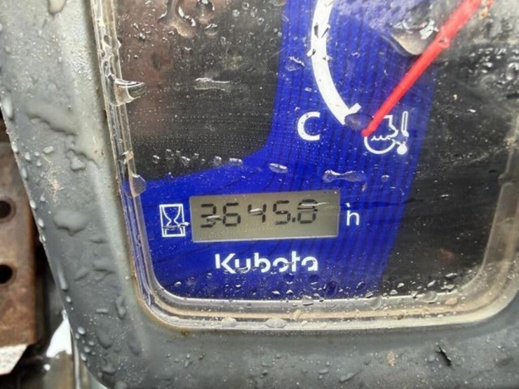 2018-kubota-ssv65-image-10