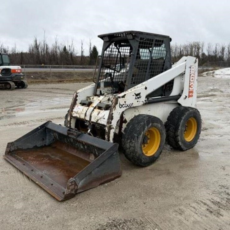 2009 BOBCAT 864