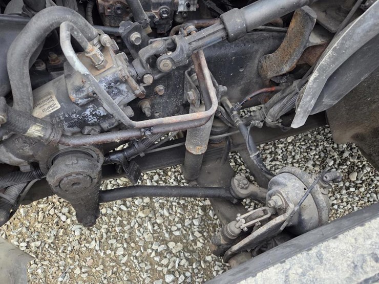 2013-international-durastar-4300-image-61