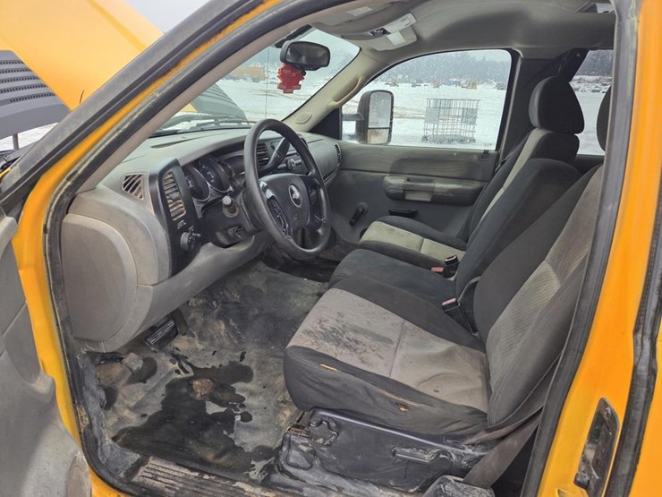 2008-chevrolet-2500-image-39