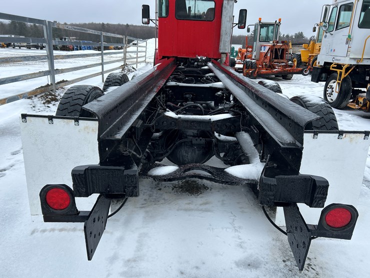 2007-kenworth-w900-image-15