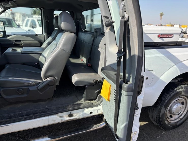 2011-ford-f250-image-14