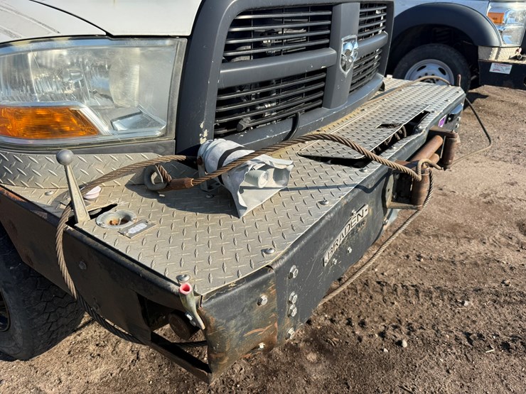 #2034-•-2012-ram-5500-heavy-duty-service-truck-image-9