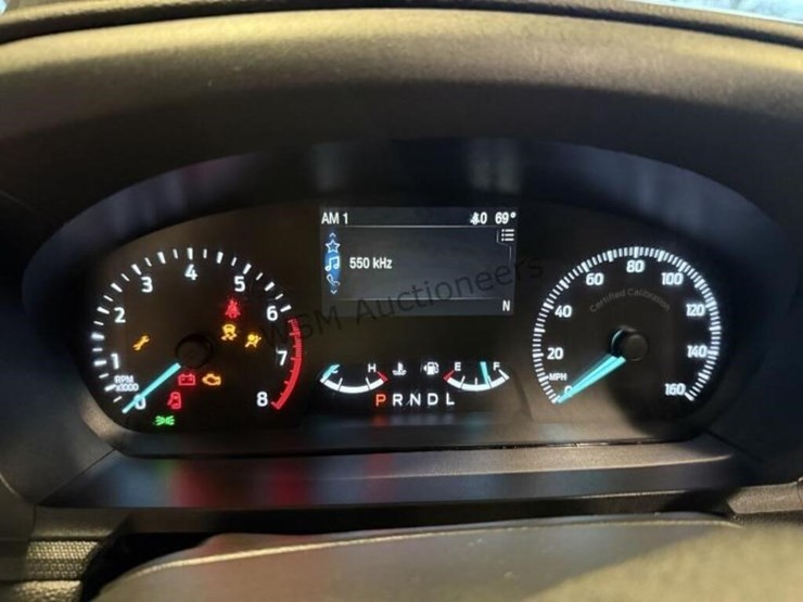 2021-ford-explorer-image-17