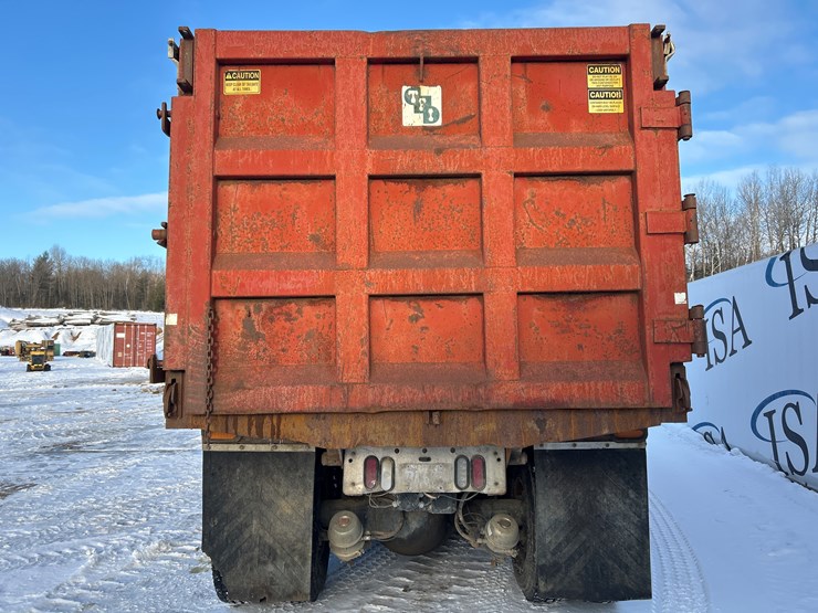 2005-international-7600-image-4