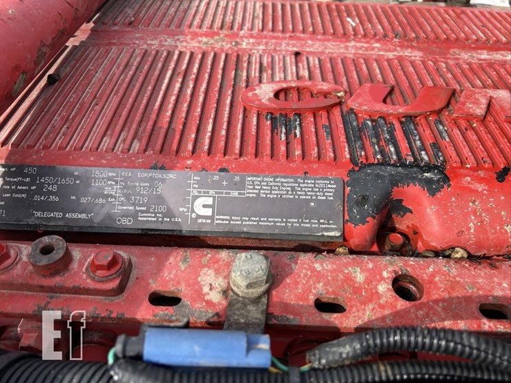 2012-peterbilt-386-image-36