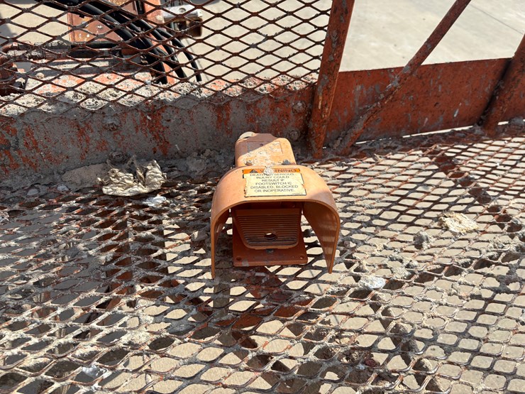 1996-jlg-40h-image-43